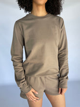 Load image into Gallery viewer, CLASSIC CREW NECK SWEATER - KHAKI
