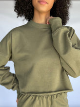 Load image into Gallery viewer, OVERSIZED CROP SWEATER - SUMMER OLIVE
