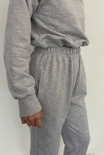 Load image into Gallery viewer, RELAXED SWEATPANTS - GREY
